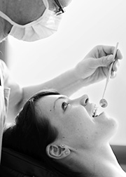 Die Behandlung: Transparent, von Anfang an. Die Behandlung: Transparent, von Anfang an.